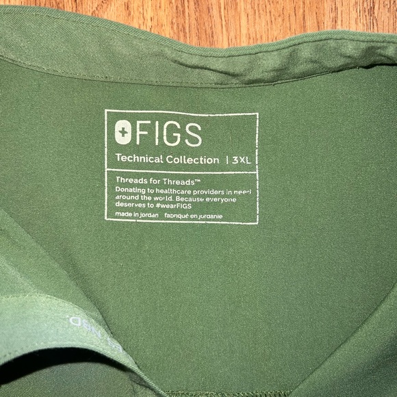 Figs Scrub Set - Picture 3 of 8